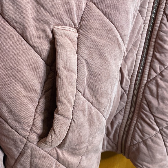💖 2/$25 Wild Fable Mauve Quilted Jacket - Picture 5 of 9